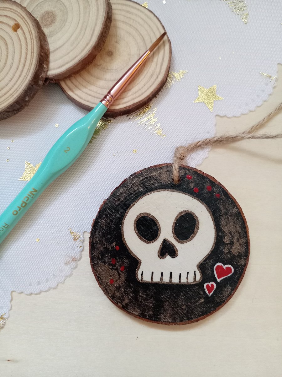 Mr skull hanging woodslice decoration 