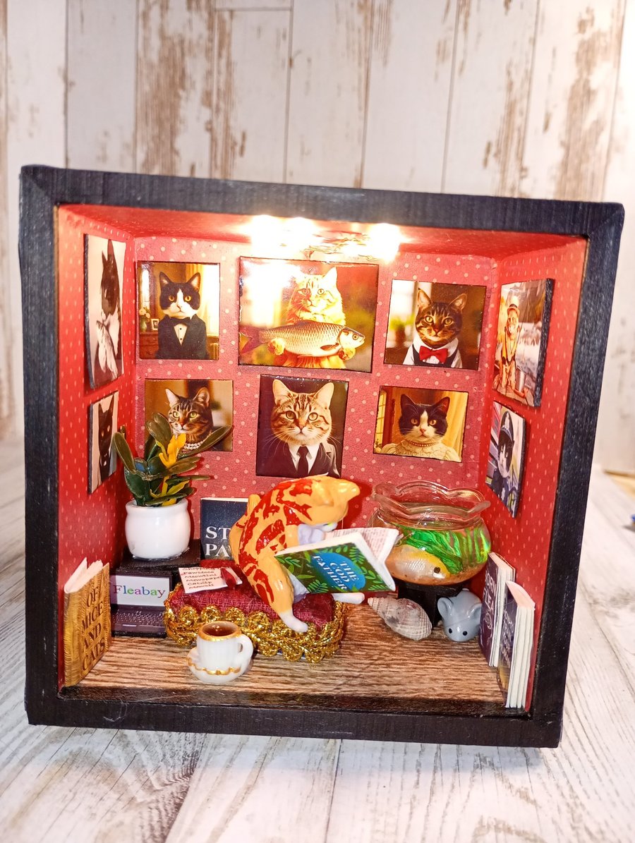 Box room Diorama, reading cat, quirky gift for cat lovers, with lights, cat lady