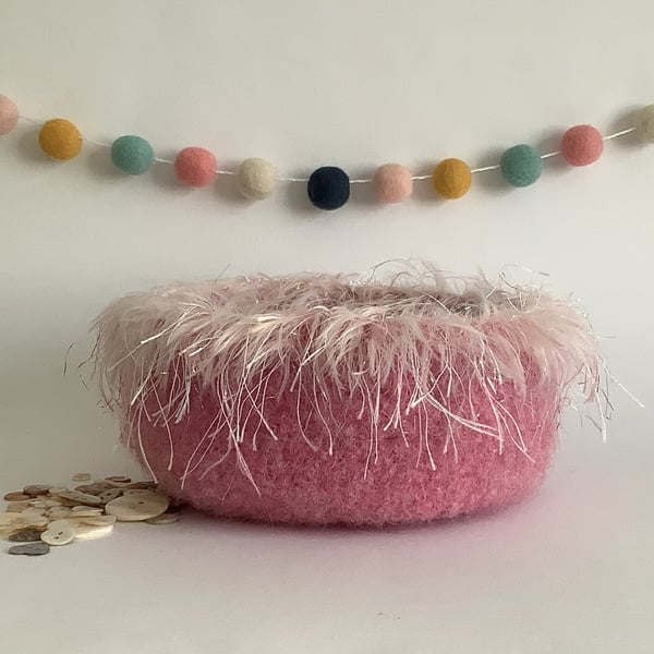 FELTED 'FUSSPOT'  BOWL , tray , desk tidy . Pink (with fringe).