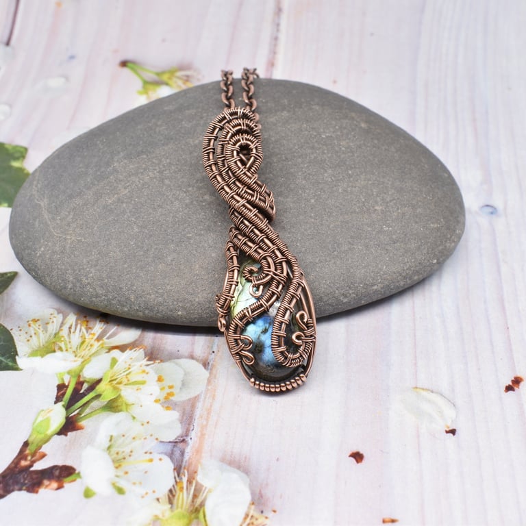 Labradorite and Copper Wire Woven Gothic Pendant