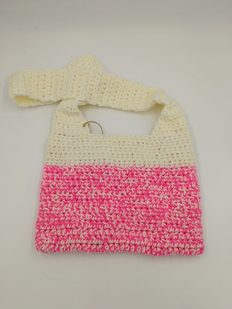Crossbody crochet lined bag