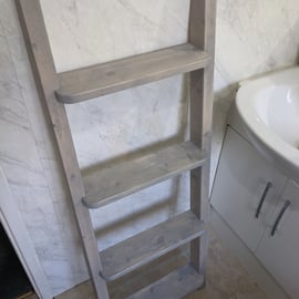 Modern Lean-To Ladder Shelf with 4 Steps: Perfect for Bathroom, Towels, or Books