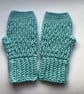 FINGERLESS MITTS , gloves ' Erme Trail '. Soft Wool blend. Aqua blue. - Image 4