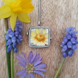 Yellow bone china buttercup daisy pendant necklace