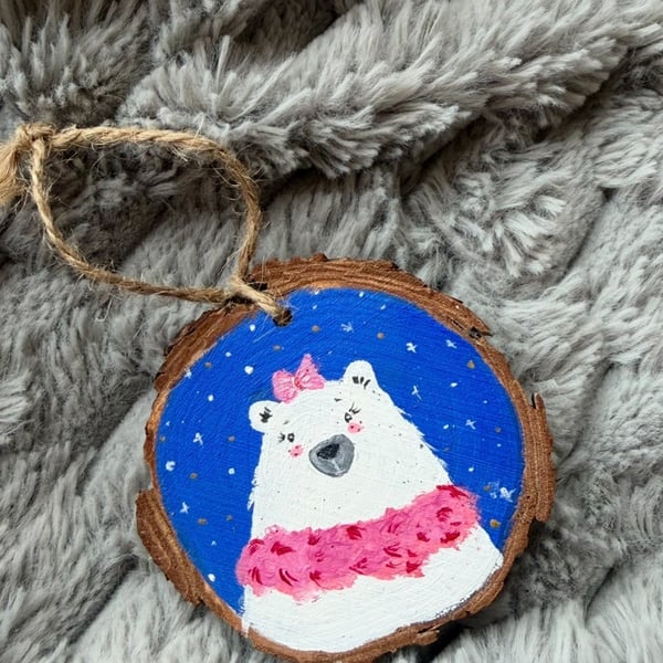 Hand-painted cute polar bear illustration on wooden disc