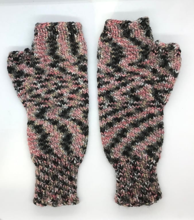Wrist Warmers Fingerless Mittens Gloves Pink Grey Black 