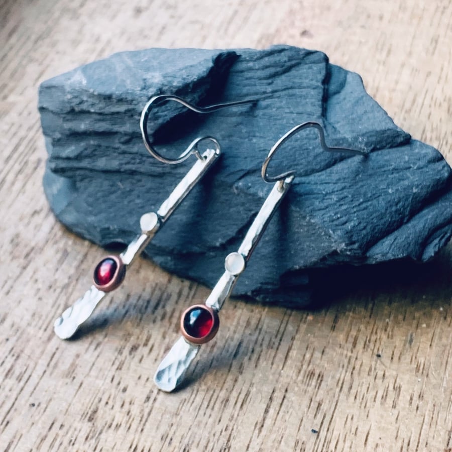 Sterling Silver DANGLE garnet and moonstone earrings, Handmade Urban Design 