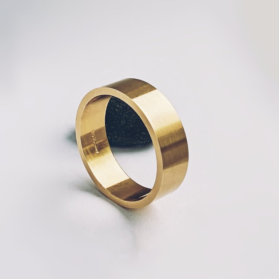 Solid 9 Carat Gold HALLMARKED Band Textured Ring