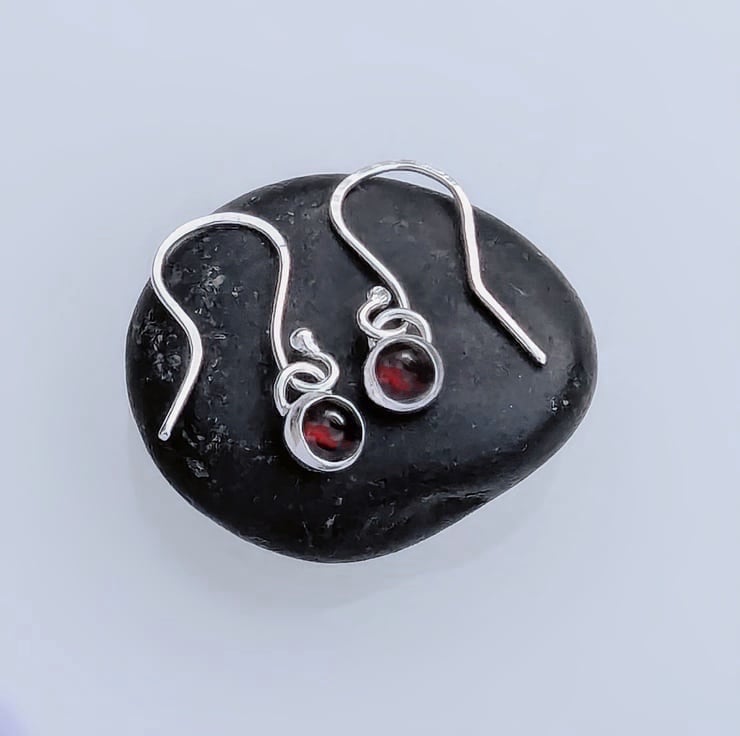 Handmade Sterling Silver Garnet droplet earrings