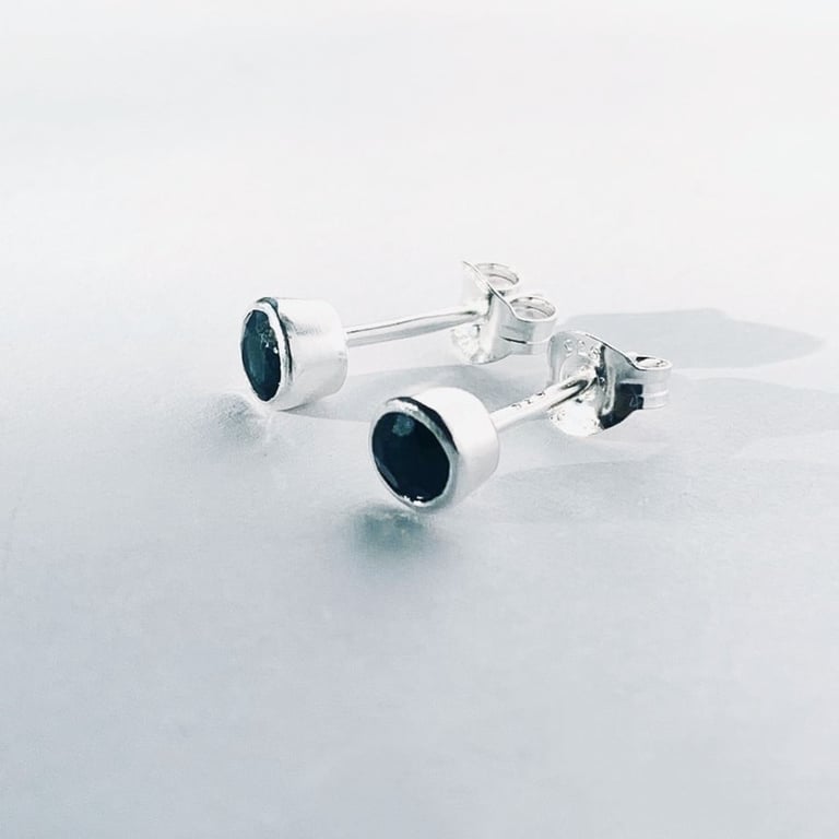 STERLING SILVER  Black Sapphire Stud earrings, Handmade Urban Jewellery Design 
