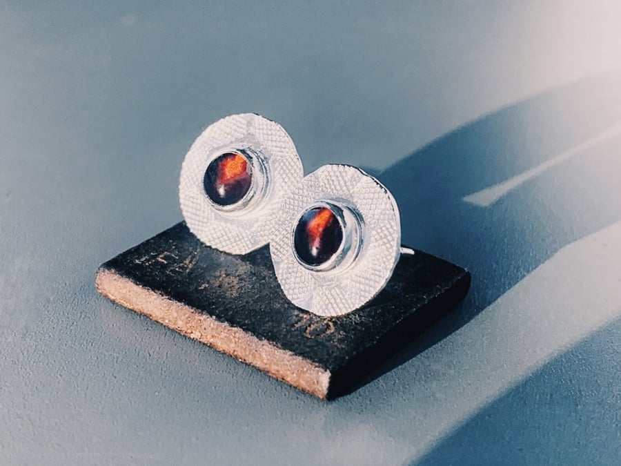 STERLING SILVER Garnet Textured Stud Earrings, Handmade Urban Design Jewellery