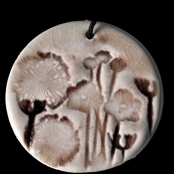 Ceramic Keepsake Wall Hanging: Floral
