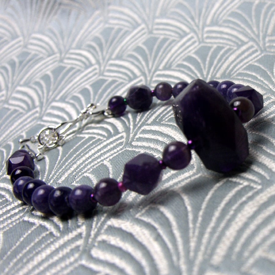 Purple Amethyst Bracelet, Purple Amethyst Gemstone Bracelet  BB06