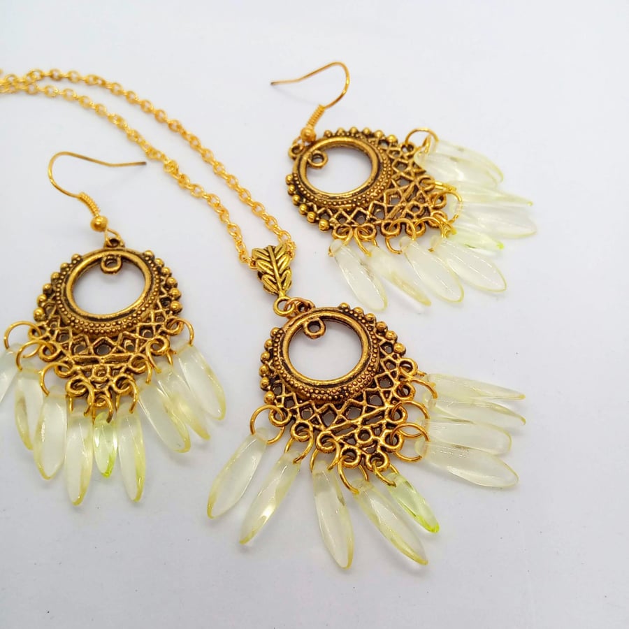 Chandelier Dreamcatcher Necklace and Earrings Set with Yellow Dagger Beads
