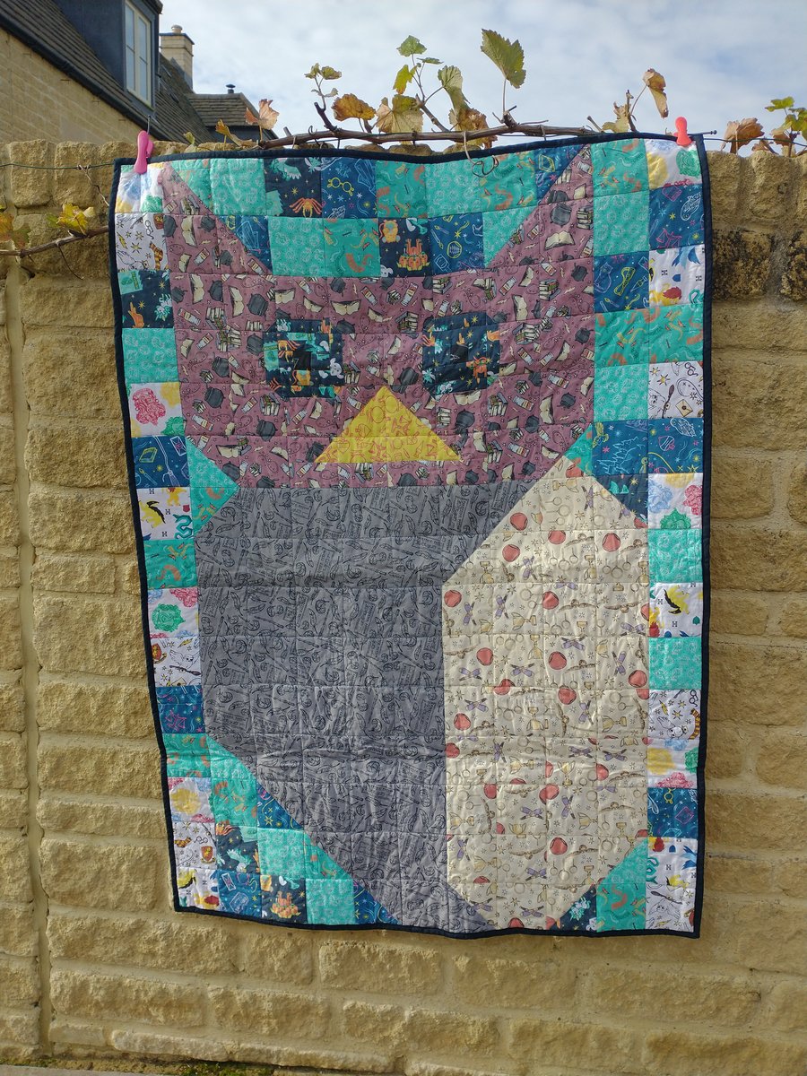 Pigwidgeon patchwork quilt 