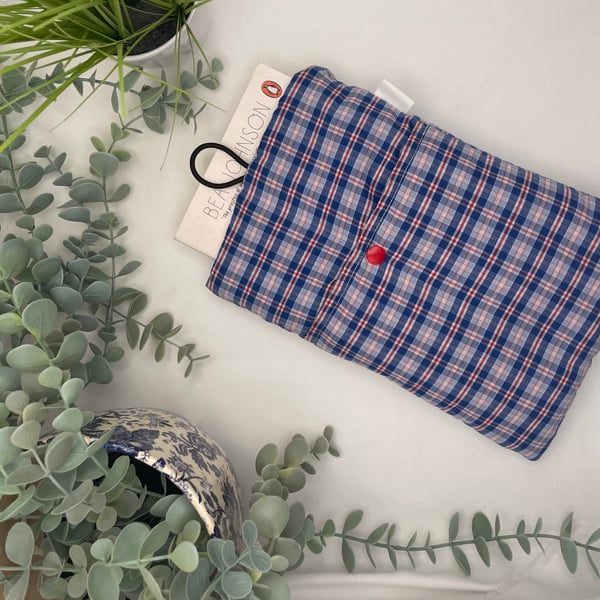 BOOK SLEEVE - MEDIUM PAPERBACK 9-9.5 X 6 INCHES APPROX