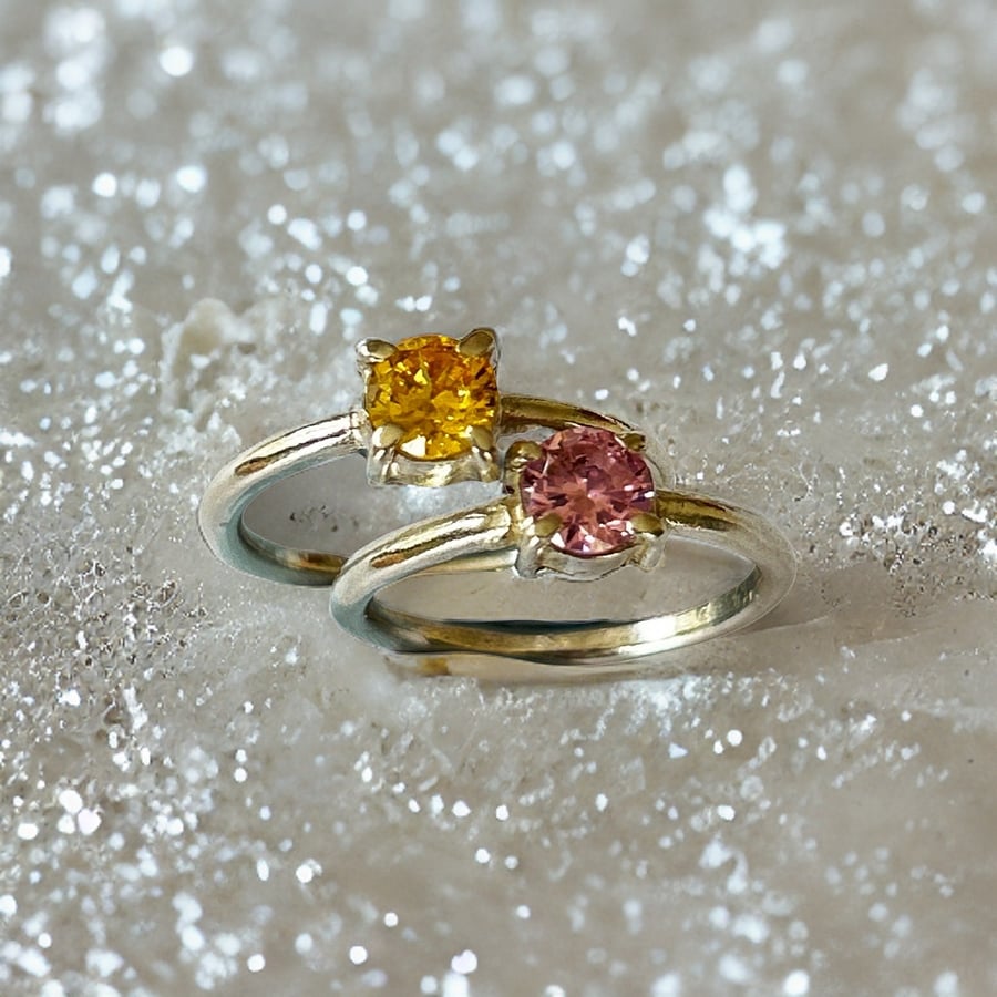Beautiful cubic zirconia rings deals