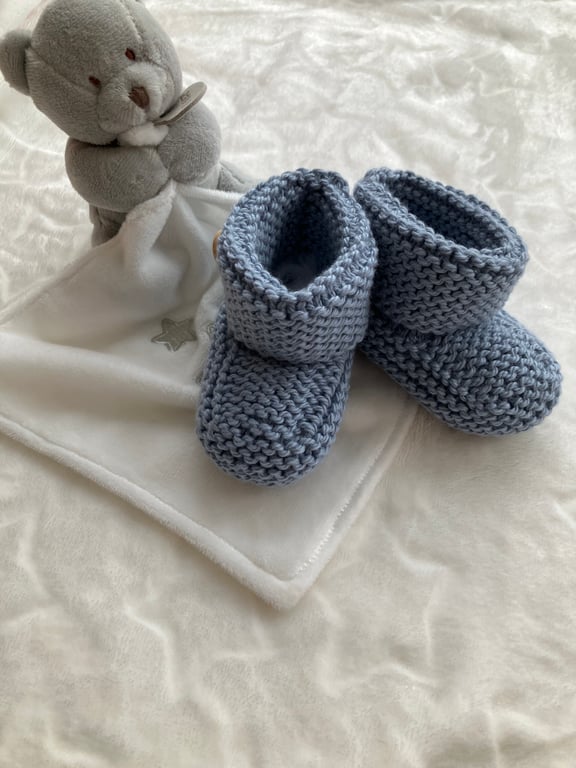 Hand knitted ‘Josh’ Baby Boy’s Booties (0-3 months)