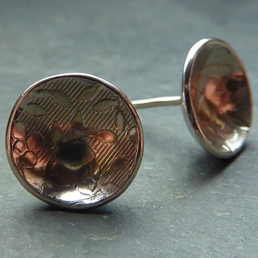 Floral pattterned silver studs