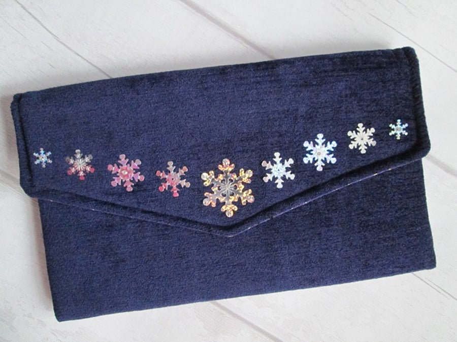 SALE - Christmas Handbag - Snowflake Envelope Clutch