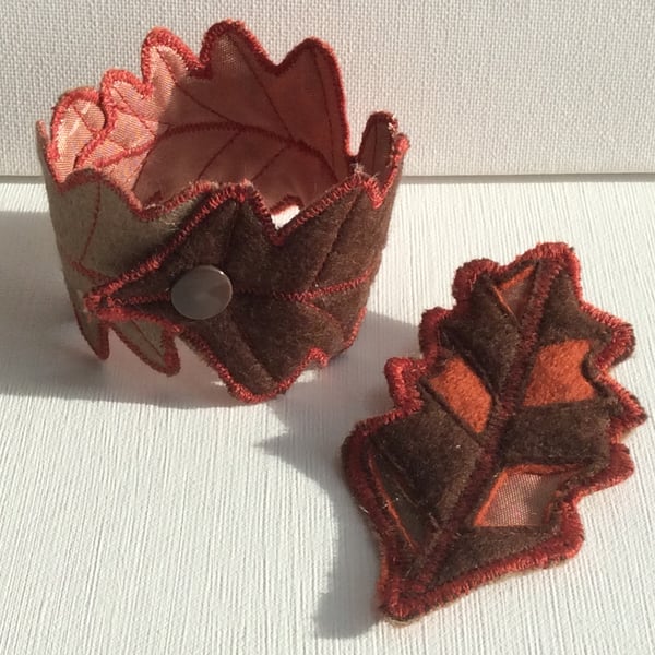 Beautiful bundle, fabric bracelet and brooch, oak leaves, autumn colours