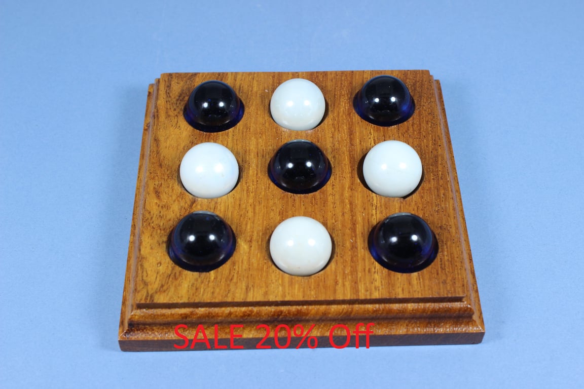 Desk Game - Tic Tac Toe ( Noughts & Crosses - WDI33)