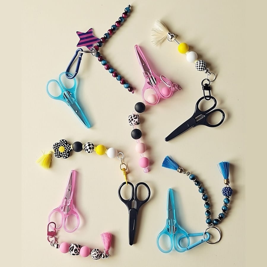 Embroidery Scissors with Colourful Beaded Carabiner Fob