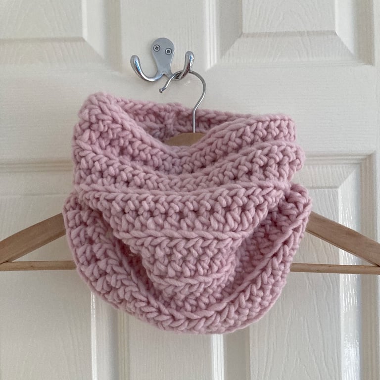 Chunky Pink Crocheted Cowl 