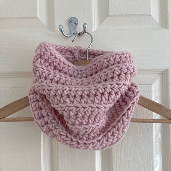 Chunky Pink Crocheted Cowl 