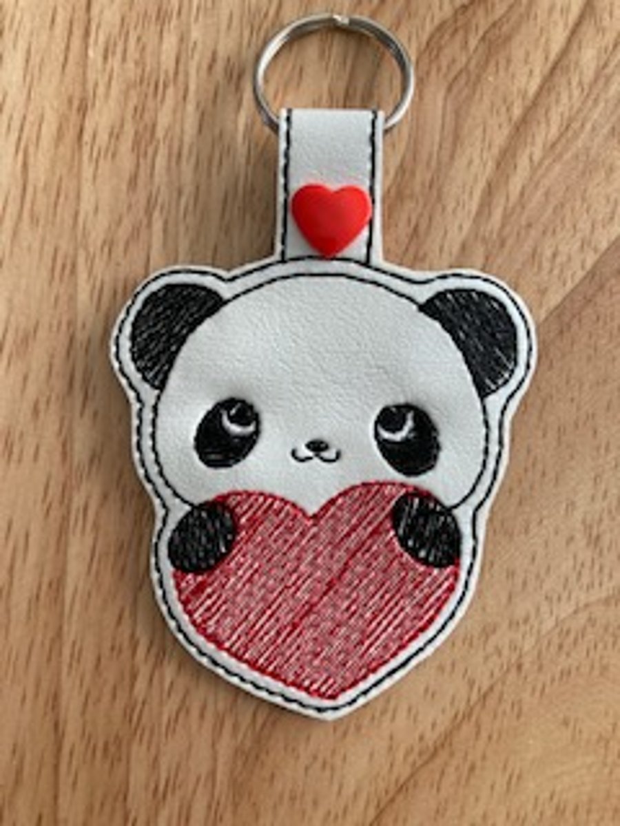 994. Panda love keyring