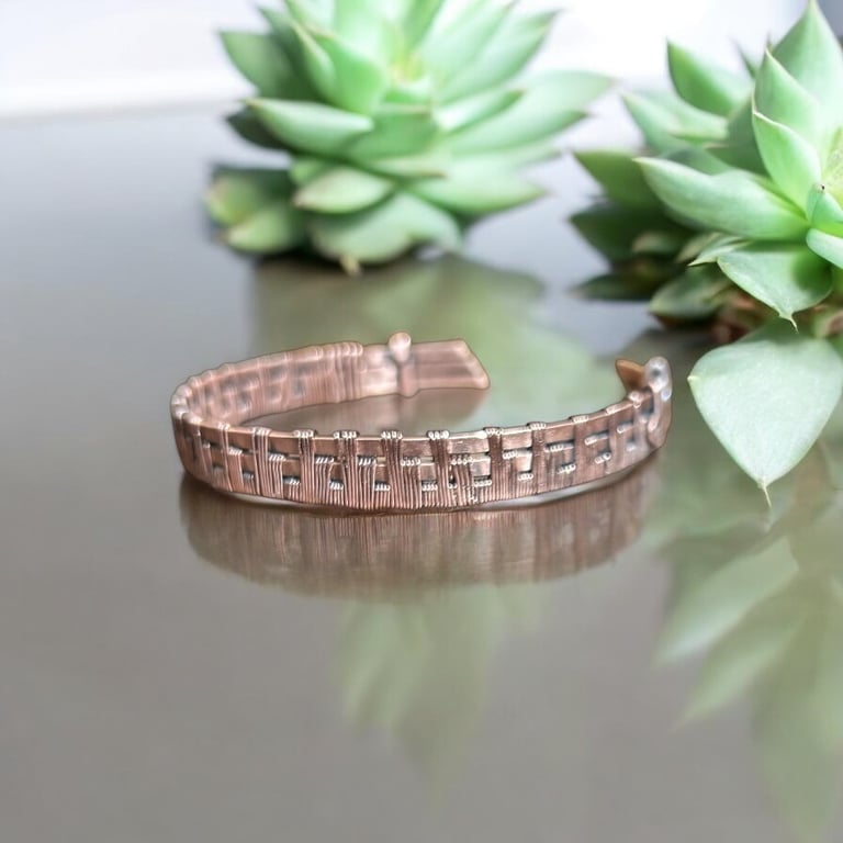 Unisex Cuff Bangle, M-L 