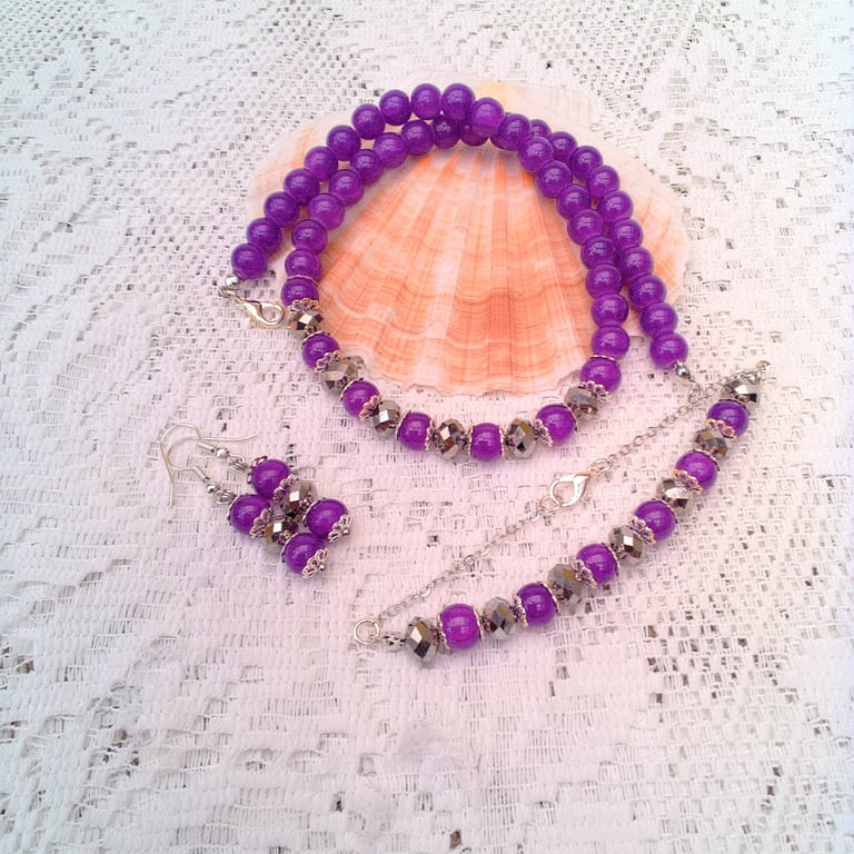 Jewellery Set with Purple Beads Silver Faceted Beads and Silver Bead Caps  