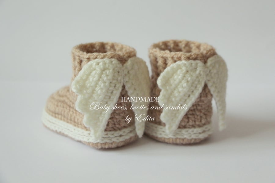Crochet baby booties, shoes, boots, 0-3 months, baby shower gift
