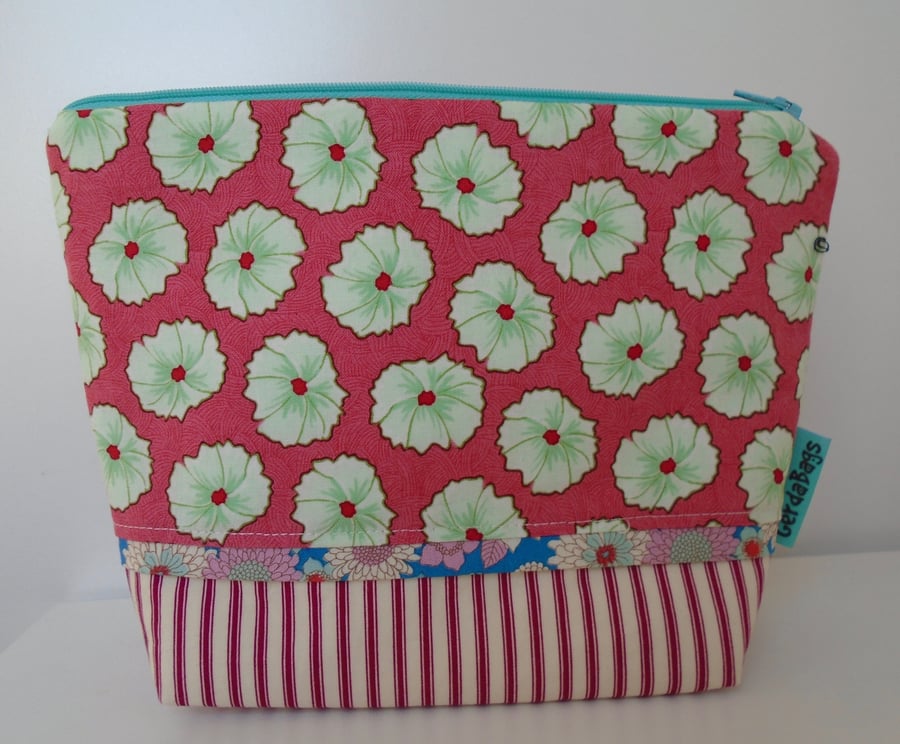  Special offer  Cotton Toiletries Bag 