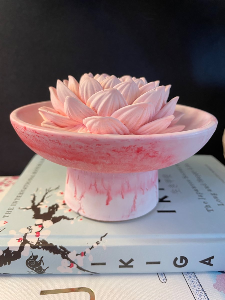 Scented Lotus Aromastone Eco-Resin Passive Diffuser on pedestal base