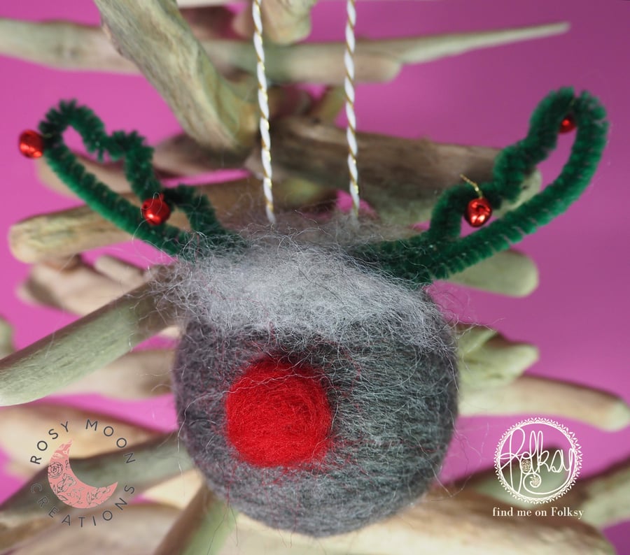 Reindeer Christmas Bauble in Wool Felt