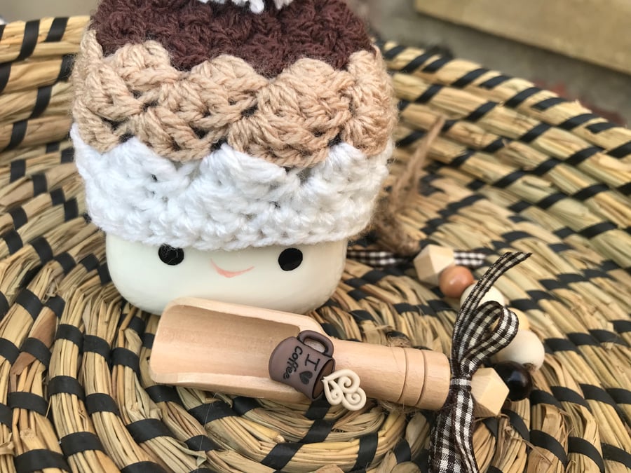 Marshmallow Mugs COFFEE hat & garland F249