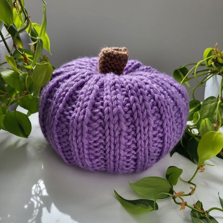 Pumpkin - Hand knitted pumpkin perfect for Halloween, a gift, or decoration.