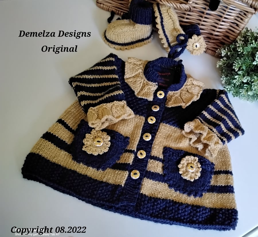 Cosy Navy Blue Baby Girl's Designer Knitted Dress & Booties 3-9 months size