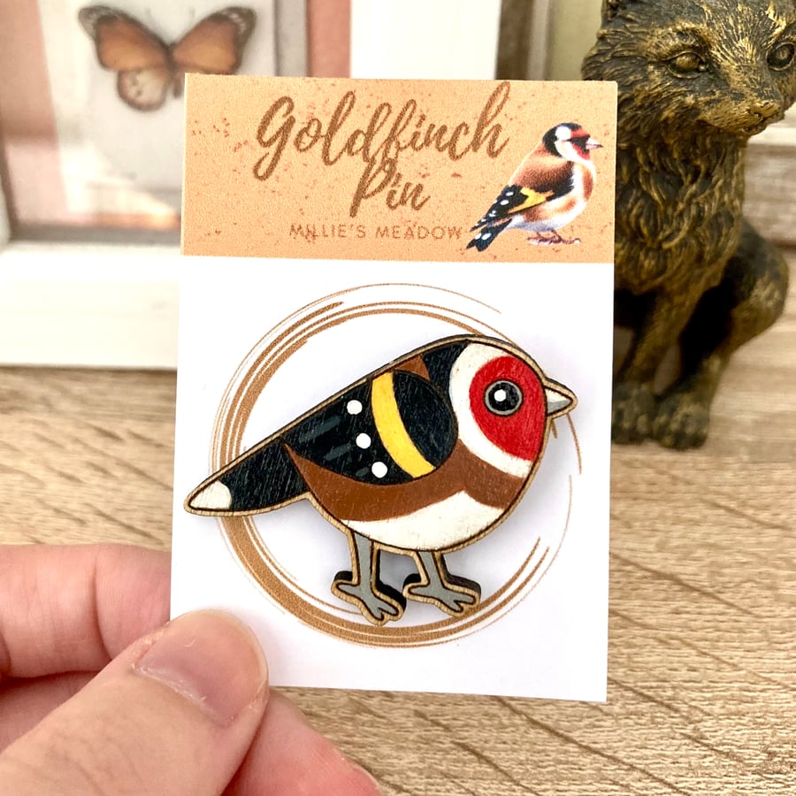 Goldfinch pin badge brooch