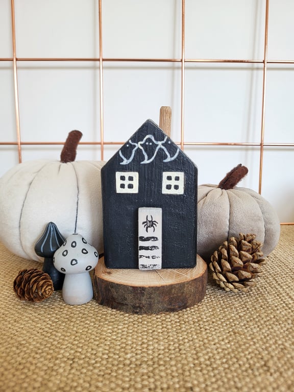 Halloween house decoration