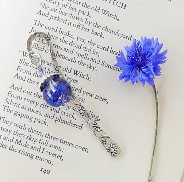 cornflower bookmark, pressed flowers resin bookmark, book worm gift, book lover 