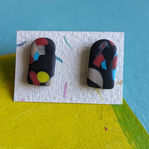 Multicoloured terrazzo arch-shape polymer clay stud earrings