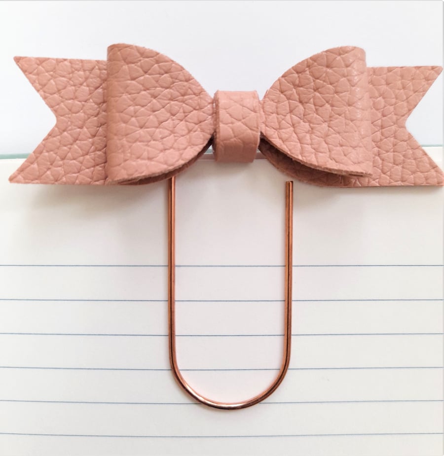 Pink bow paperclip book mark planner accessory