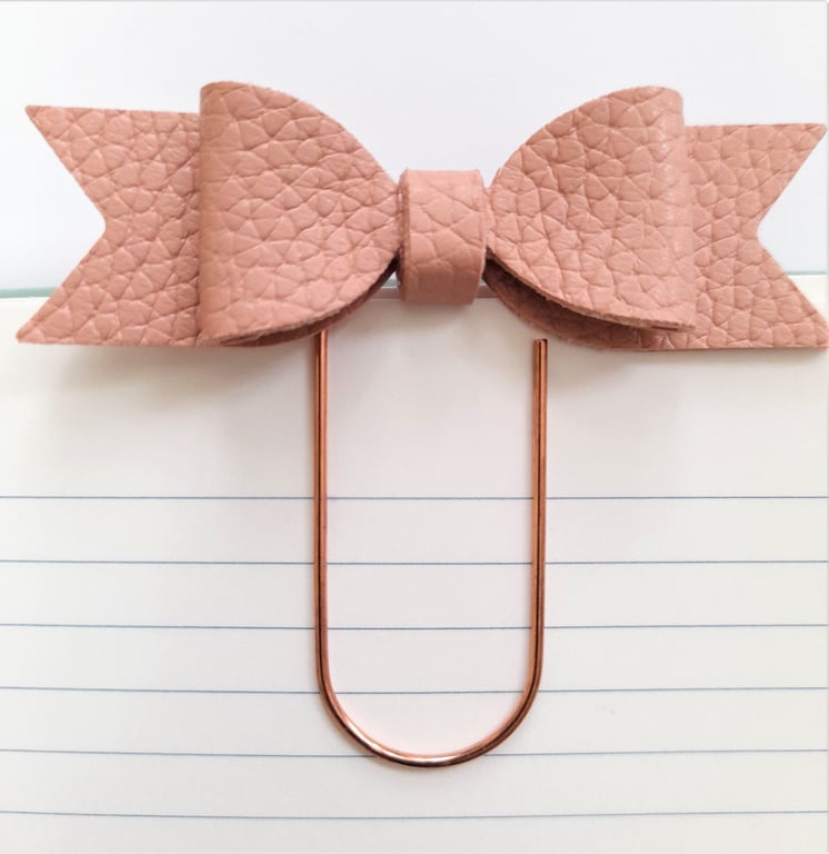 Pink bow paperclip book mark planner accessory