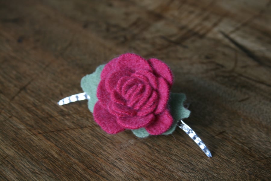 Cashmere rose upcycled hair slide comb in pink 