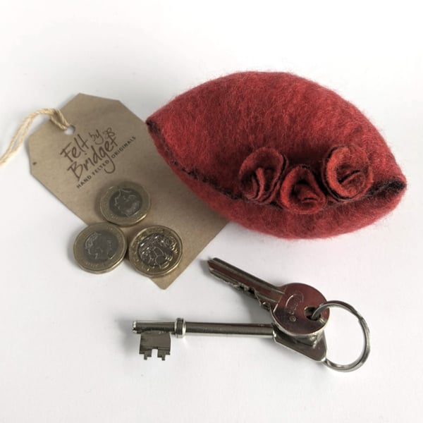 Pod purse: Felted wool purse - red