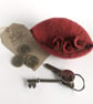 Pod purse: Felted wool purse - red - Image 1