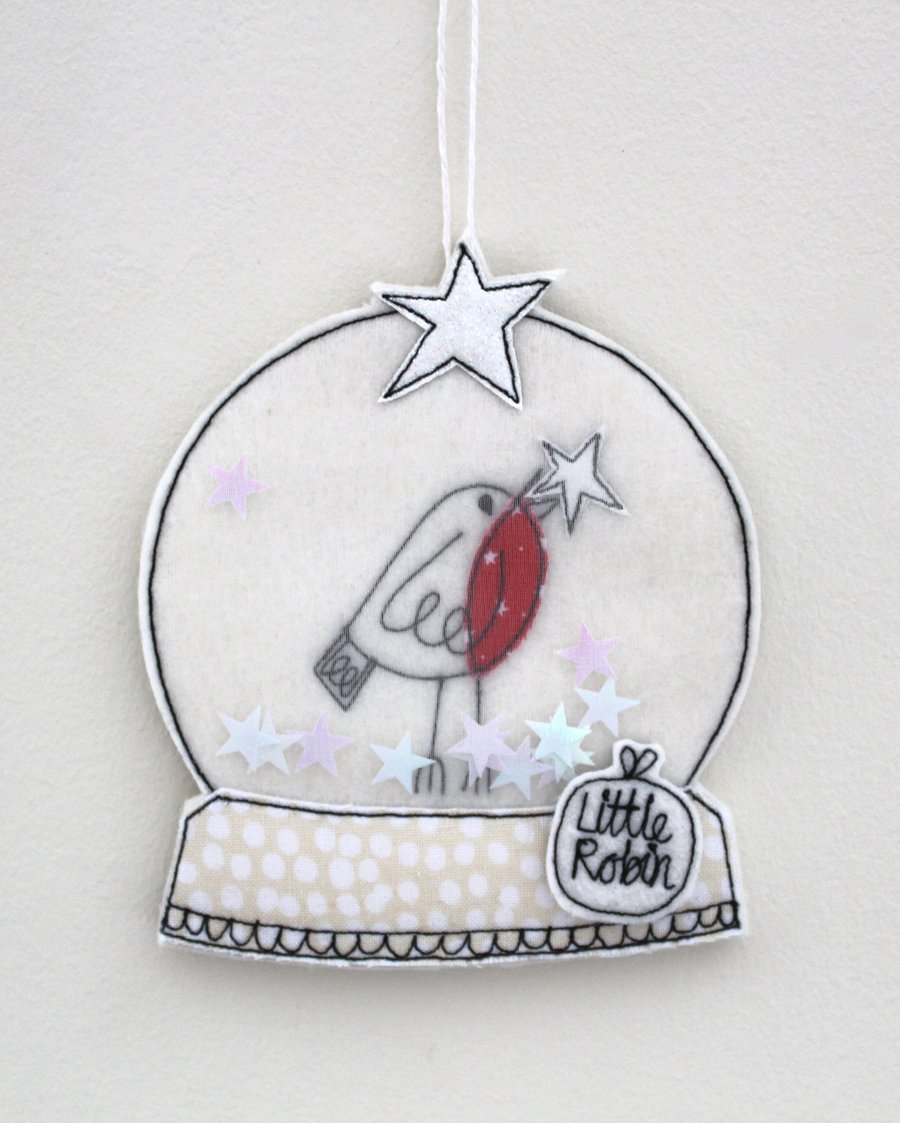 Robin Snow Globe - Hanging Decoration