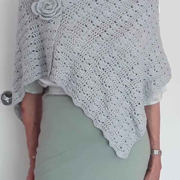 Shawl with Rose